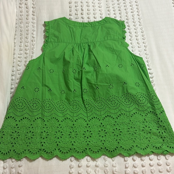 ANTHROPOLOGIE green eyelet top - Picture 3 of 4